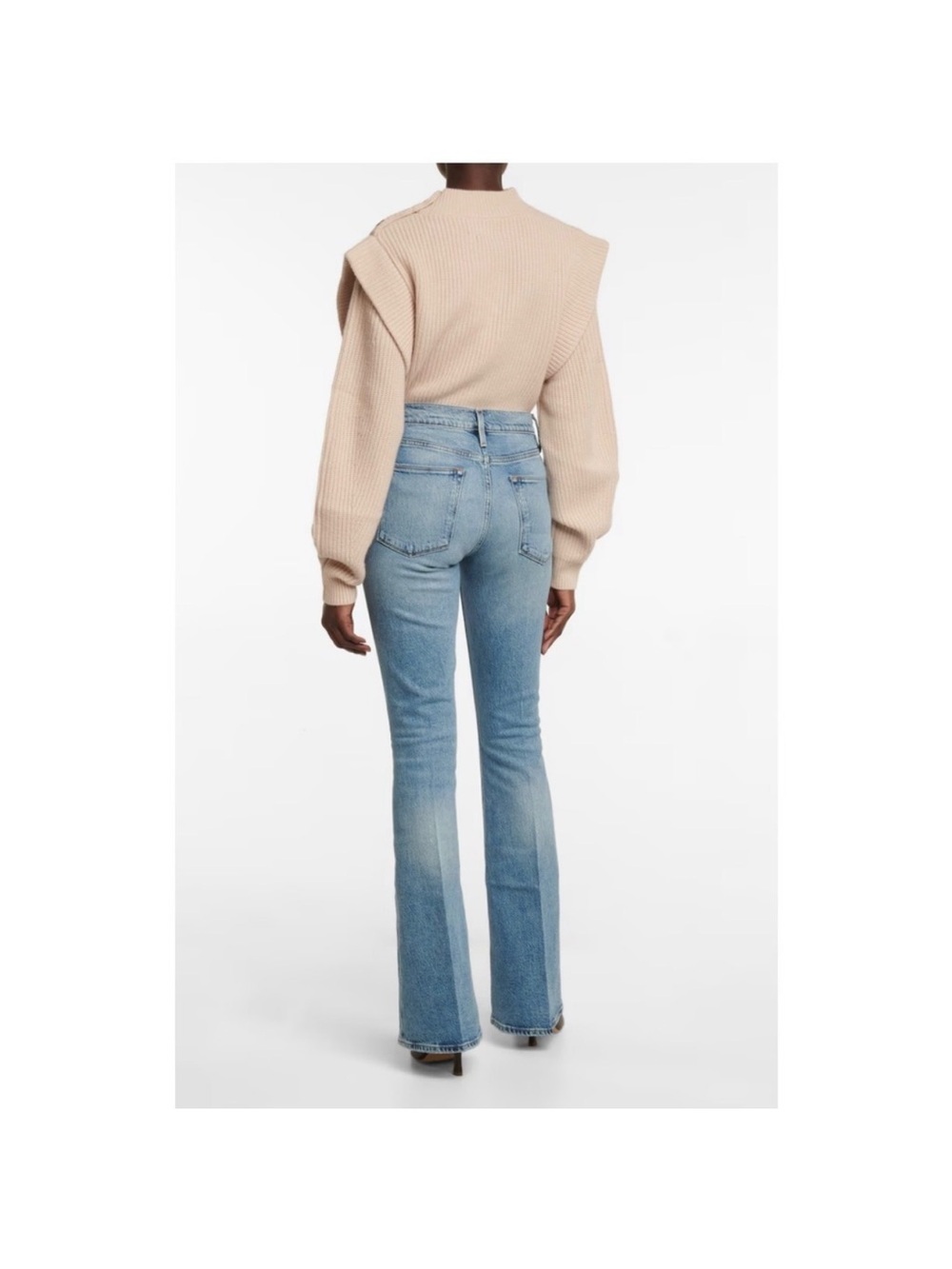 Frame Le High Flare in Crystal Beach Jeans with Subtle Distressing Size 28 - Picture 3 of 14